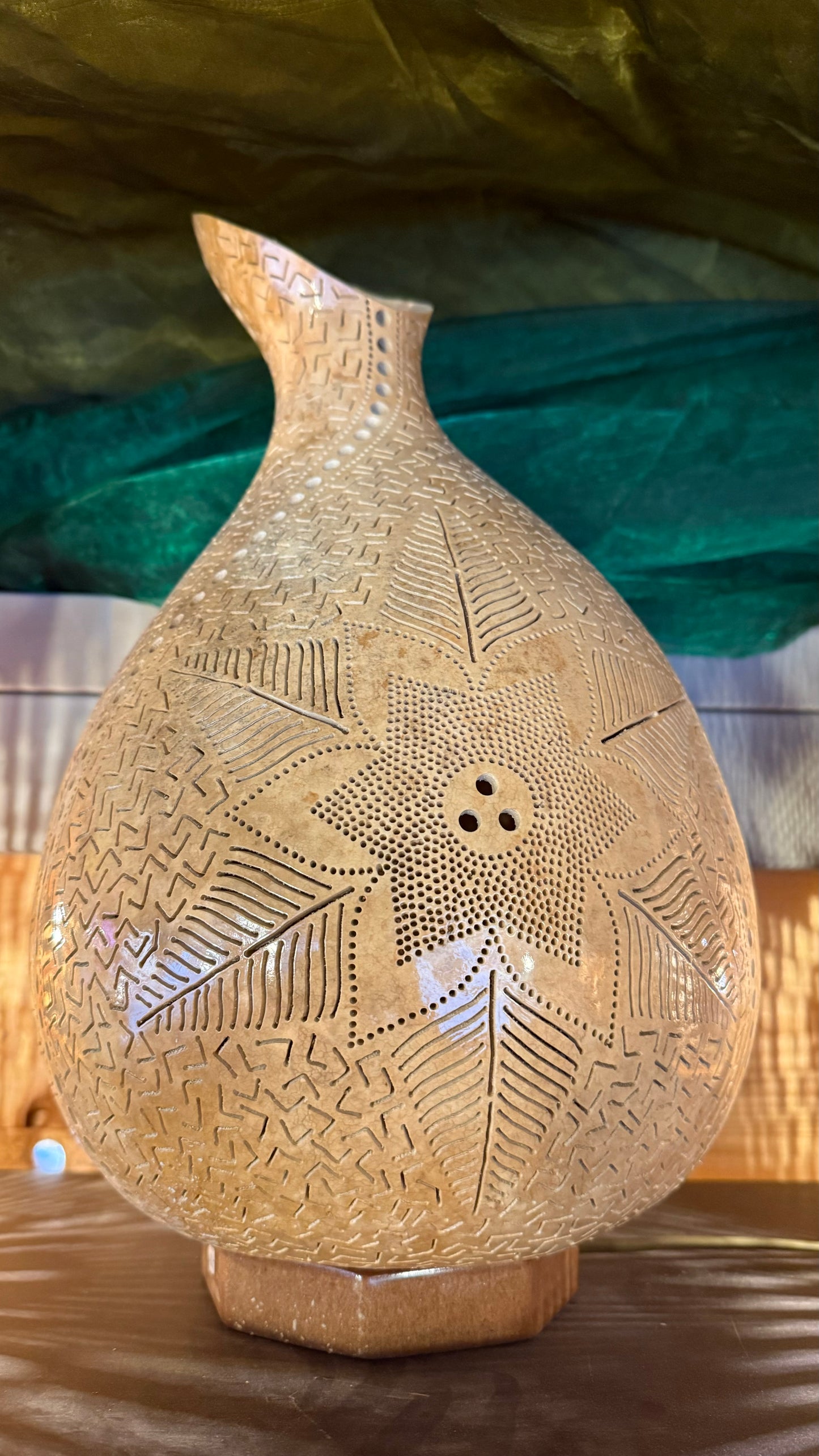 Serene Light Gourd Lamp