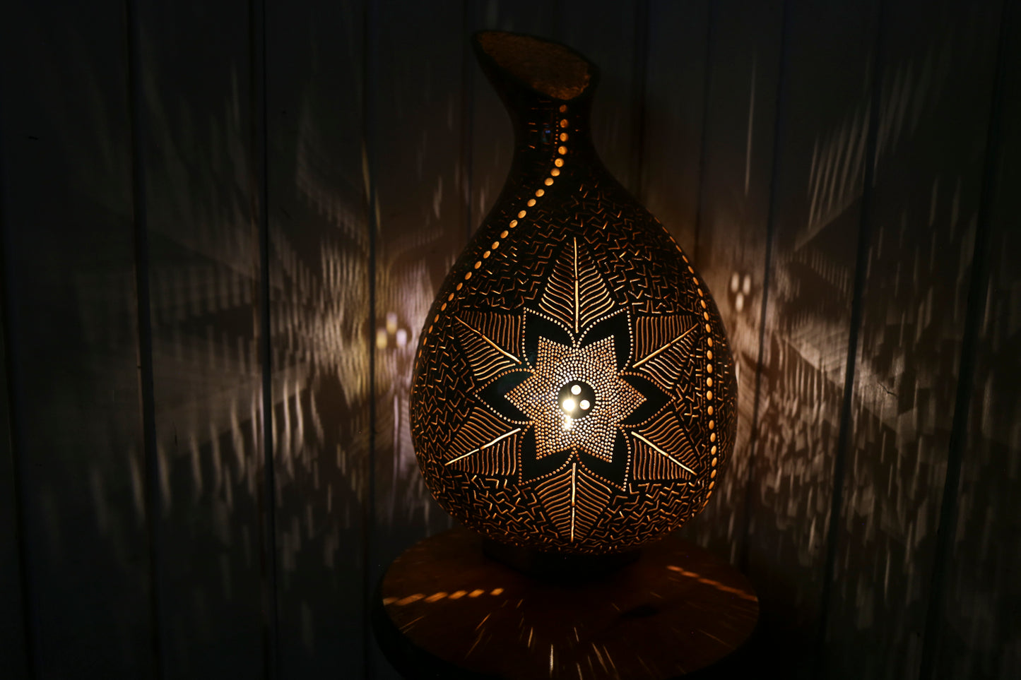 Serene Light Gourd Lamp