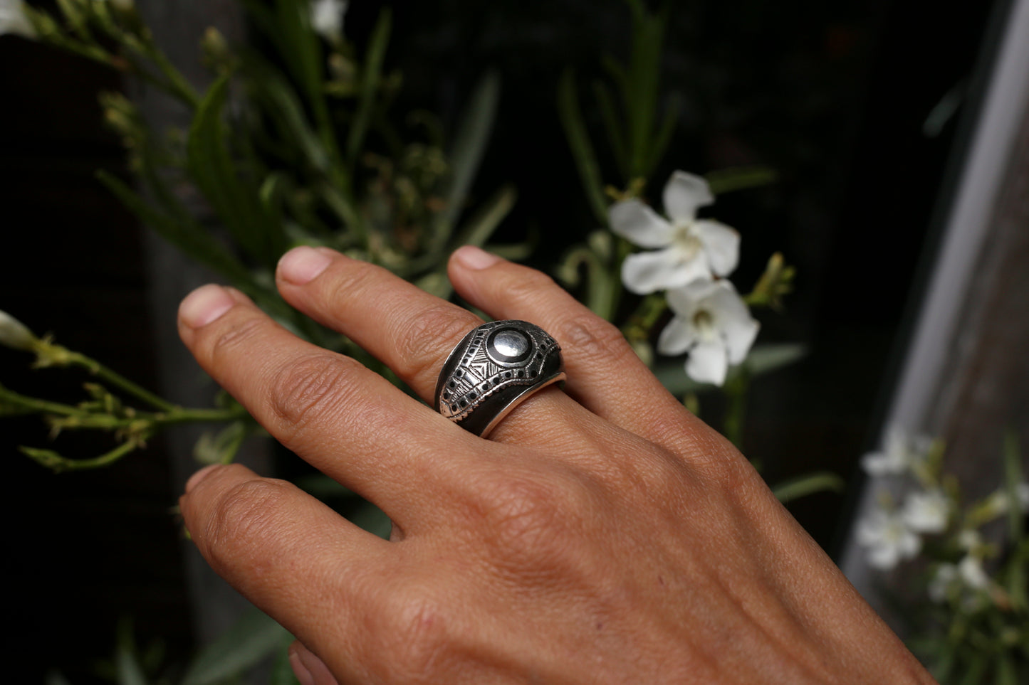 Silver & Ebony Ring – Handcrafted in Niger