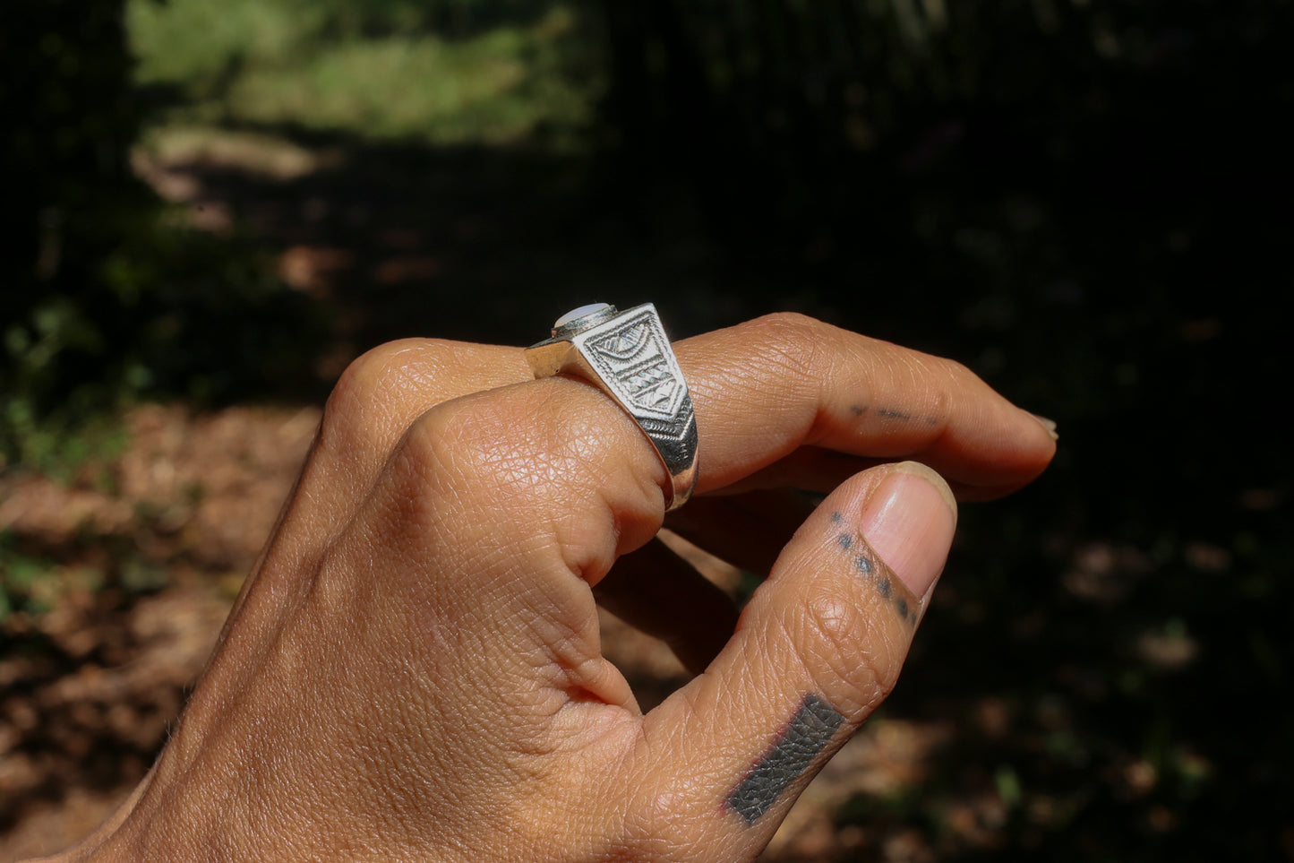 Handmade Niger silver ring with Tuareg geometric engravings