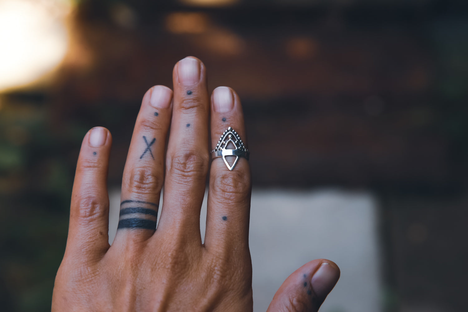 Ornament Ring III - dotisutra