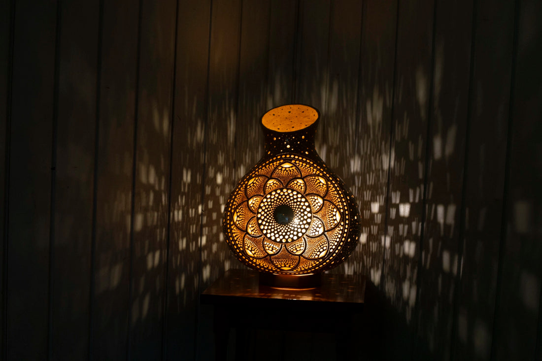 Calabash/ Gourd lamps and Their Illuminating Charm