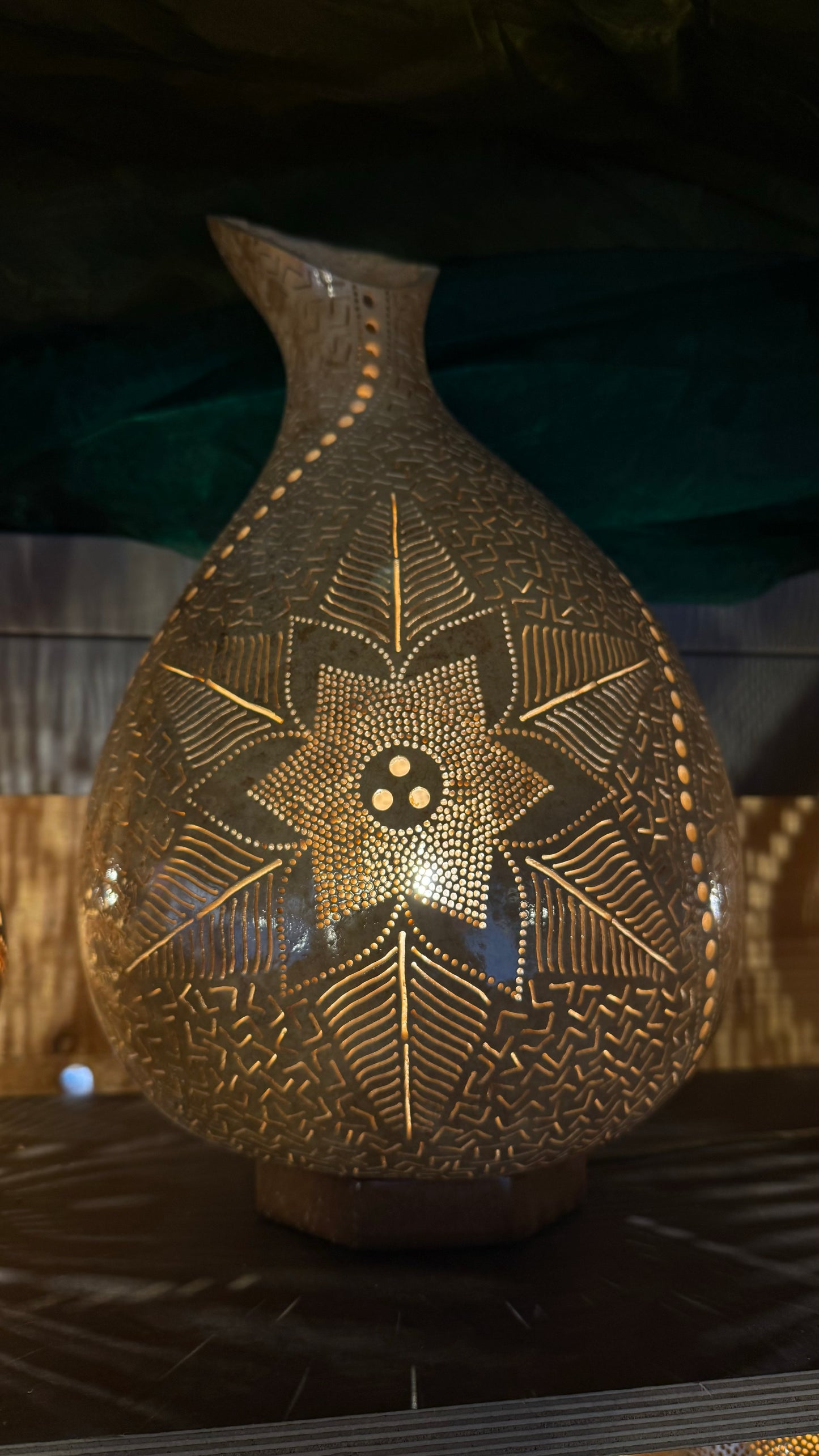 Serene Light Gourd Lamp