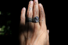 Chargez l&#39;image dans la visionneuse de la galerie, Silver Ring with Amethyst Stones