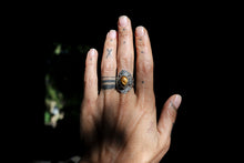 Chargez l&#39;image dans la visionneuse de la galerie, silver ring, handmade, doti sutra, ring, silverring, switzerland