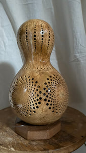 Radiant Harmony Gourd Lamp