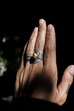 Chargez l&#39;image dans la visionneuse de la galerie, silver ring, handmade, doti sutra, ring, silverring, switzerland