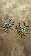 Load image into Gallery viewer, Shell • Brass • Earrings • Bali