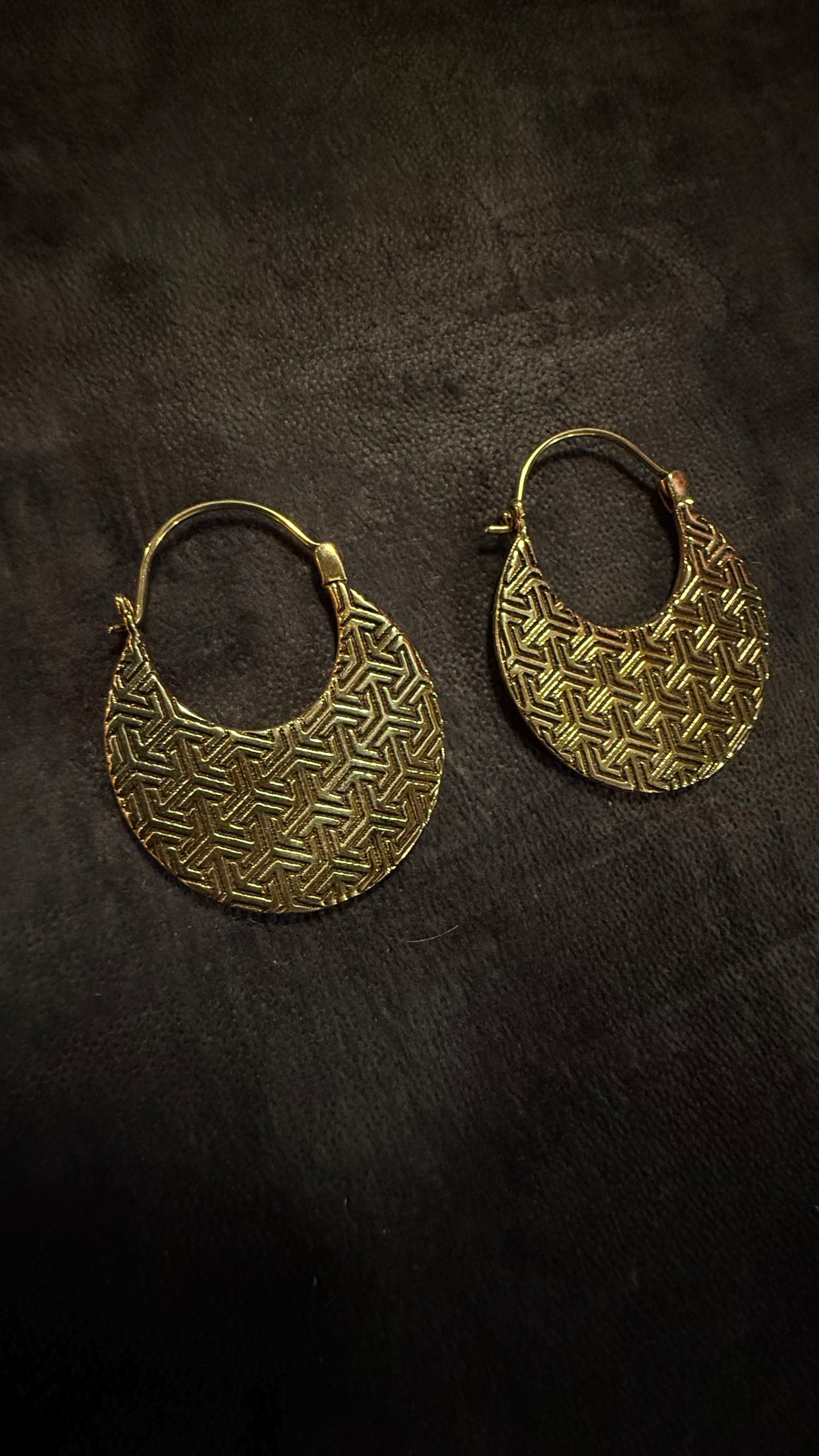 Brass • Earrings • Bali