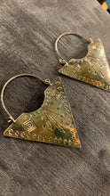 Load image into Gallery viewer, Silver • Earrings