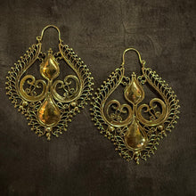 Chargez l&#39;image dans la visionneuse de la galerie, Brass • Earrings • Bali