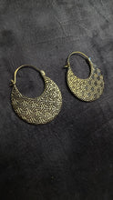 Load image into Gallery viewer, Brass • Earrings • Bali