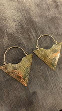 Load image into Gallery viewer, Silver • Earrings