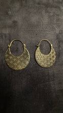 Load image into Gallery viewer, Brass • Earrings • Bali