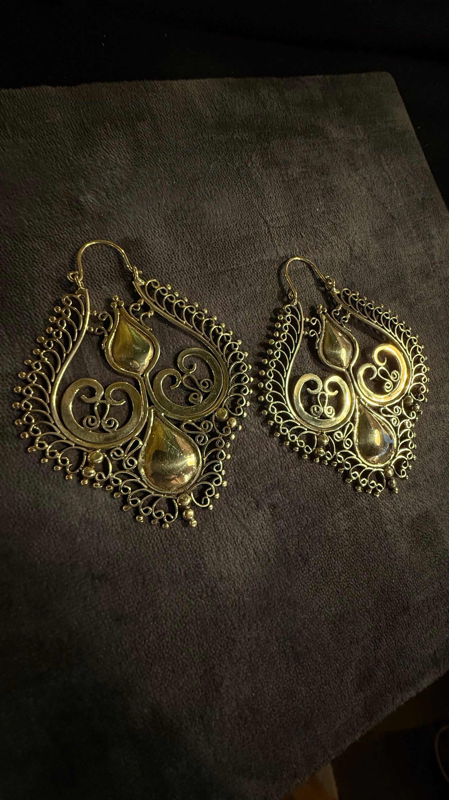 Brass • Earrings • Bali