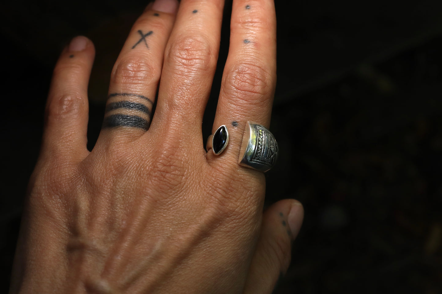Niger Silver & Black Onyx Open Ring
