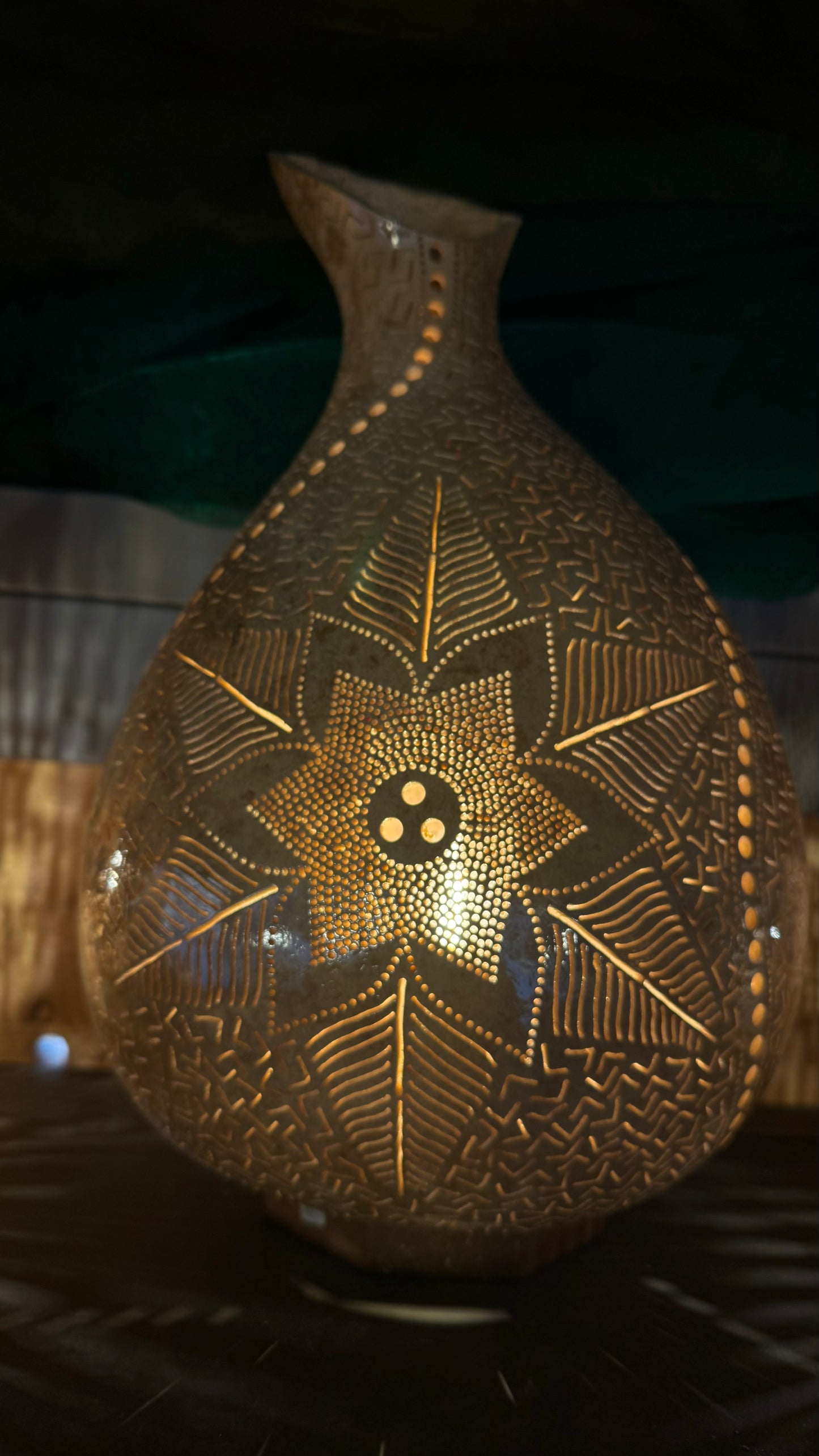 Serene Light Gourd Lamp