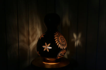 Gourd Lamp