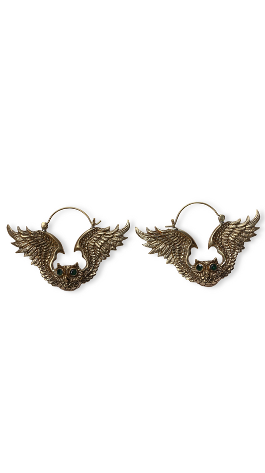 Pair of wing-shaped earrings, owl earrings
