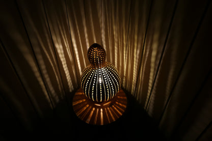 Tranquil Glow Gourd Lamp