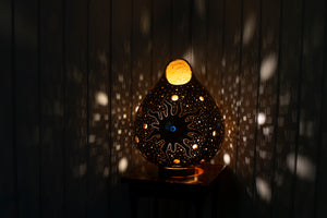 Calabash lamps, online sale, Switzerland, decorative lighting, handmade lamps, unique designs, ambient illumination, gourd artistry, Swiss decor, artisanal lighting, crafted elegance, Swiss interiors, natural ambiance, buy calabash lamps, Swiss craftsmanship, interior design, lighting fixtures, Swiss home decor, shopping online, authentic gourd lamps.