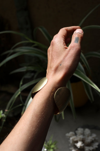 Brass Bracelet | Timeless Golden Style