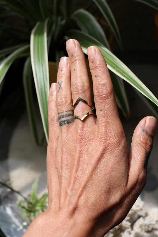 brass jewellery, Doti Sutra, laiton bijoux, bijoux en laiton, handmade jewelry, Swiss jewelry, bijoux Suisse
