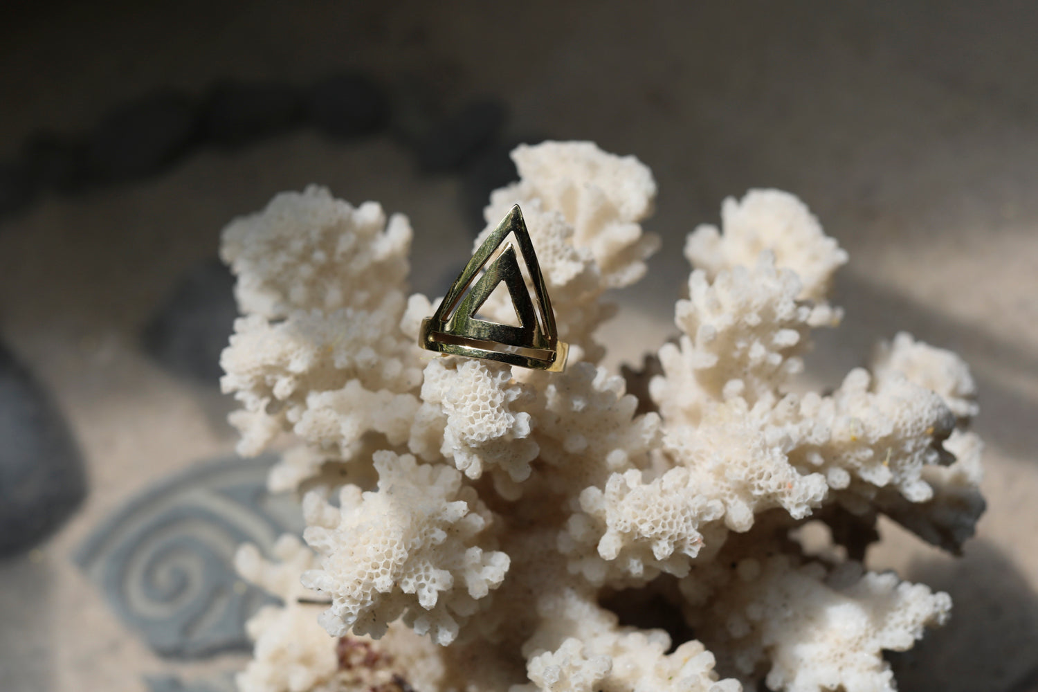 brass jewellery, Doti Sutra, laiton bijoux, bijoux en laiton, handmade jewelry, Swiss jewelry, bijoux Suisse