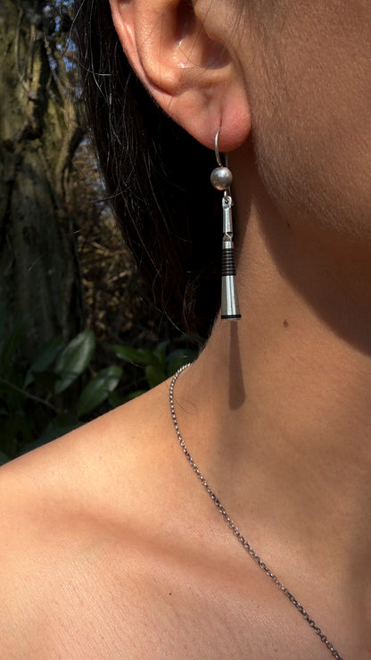 Boucles d'oreilles artisanales en argent et ébène du Niger