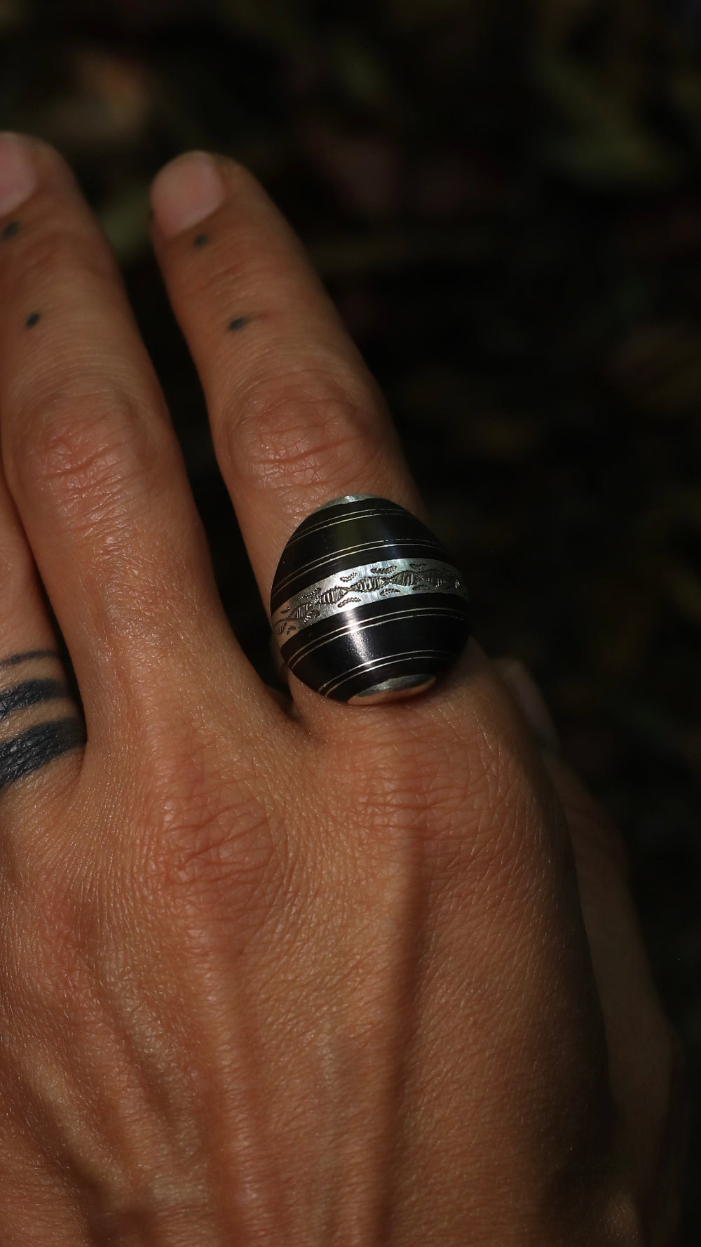 silver ebony niger ring tuareng