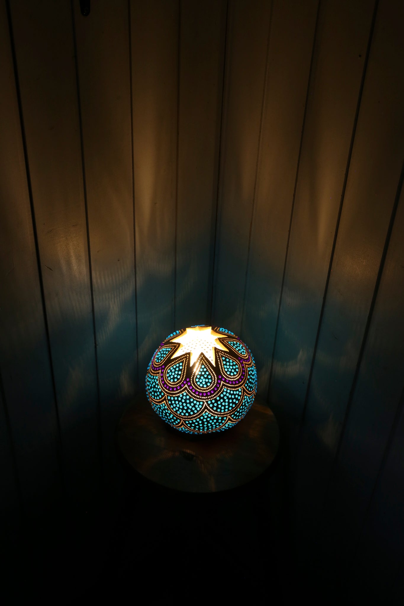 Gourd Lamp XII