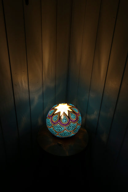 Gourd Lamp XII