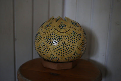 Gourd Lamp XII