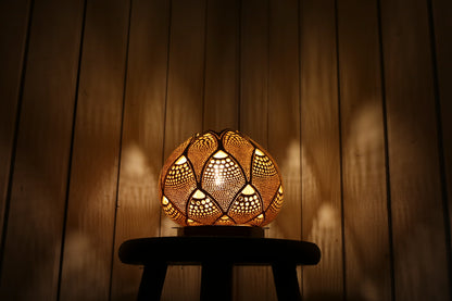 Gourd Lamp Waves