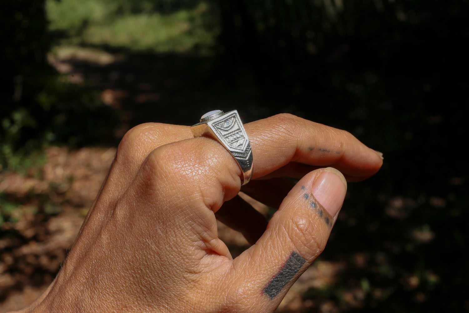 Handmade Niger silver ring with Tuareg geometric engravings