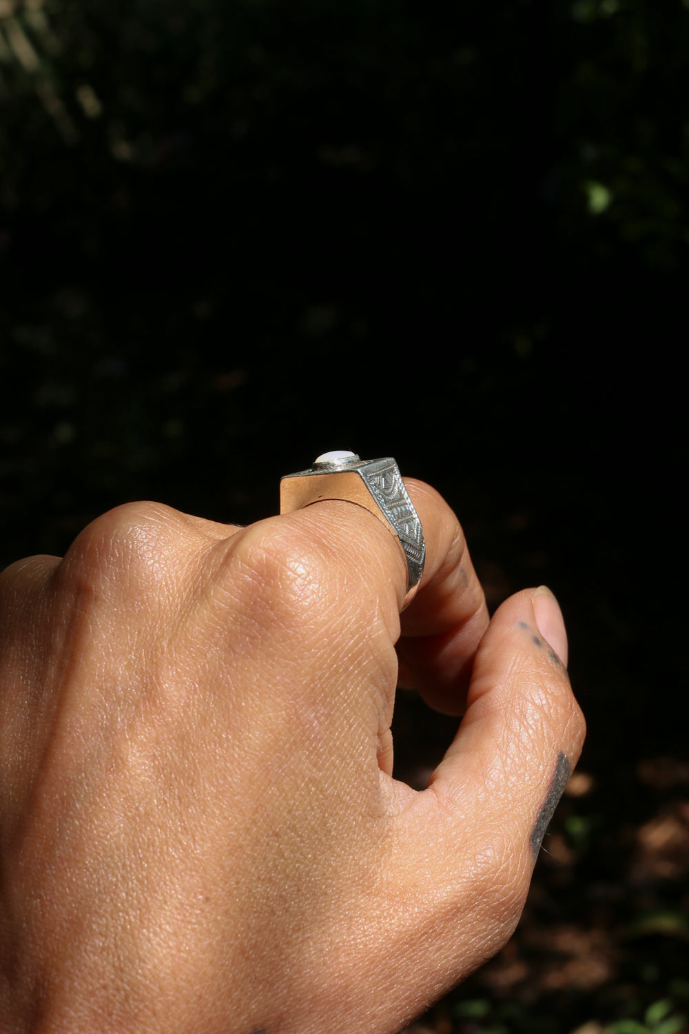 Handmade Niger silver ring with Tuareg geometric engravings