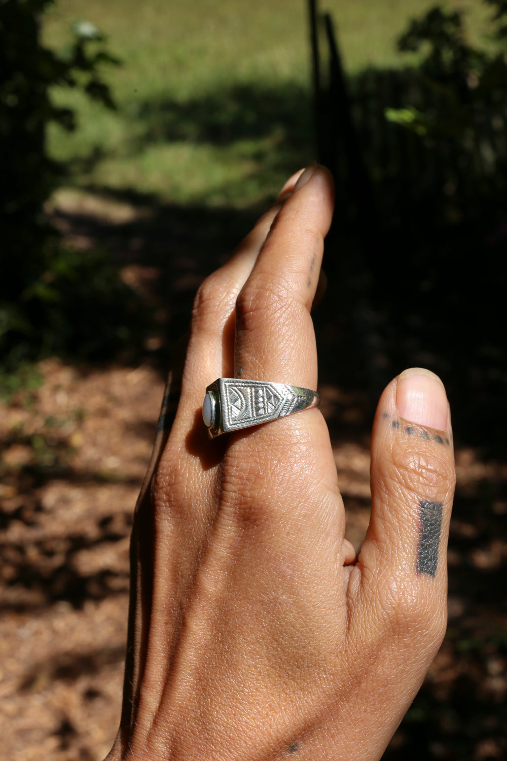 Handmade Niger silver ring with Tuareg geometric engravings