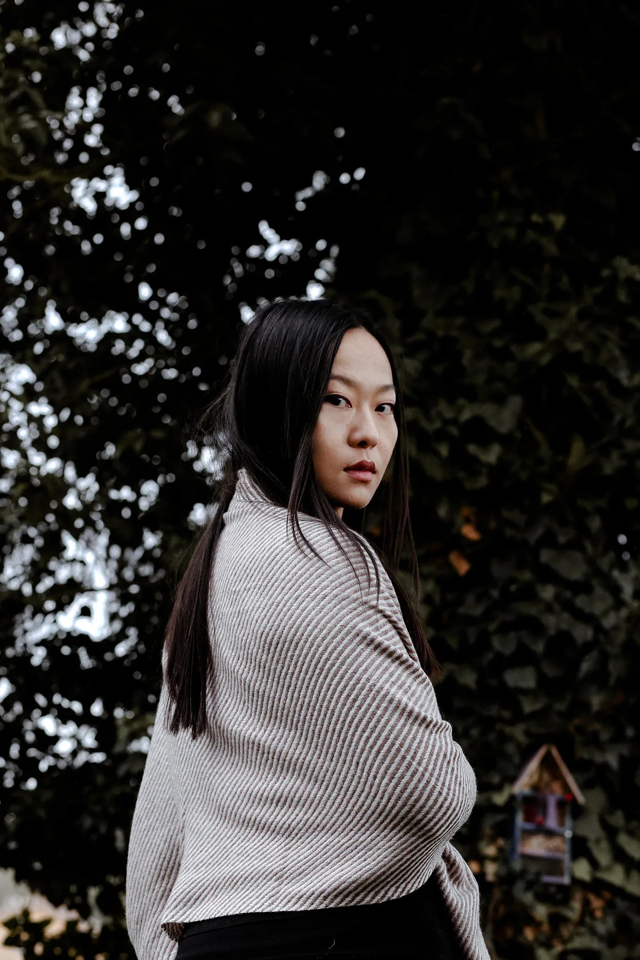 Soft shawl, wool shawl, doti sutra, shawl switzerland