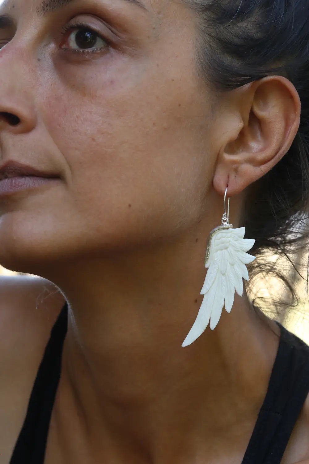 Pendientes de alas blancas de Bali