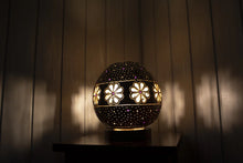 Load image into Gallery viewer, doti sutra, lamps, decorative lamps, calabash, switzerland, bohem deco, light deco