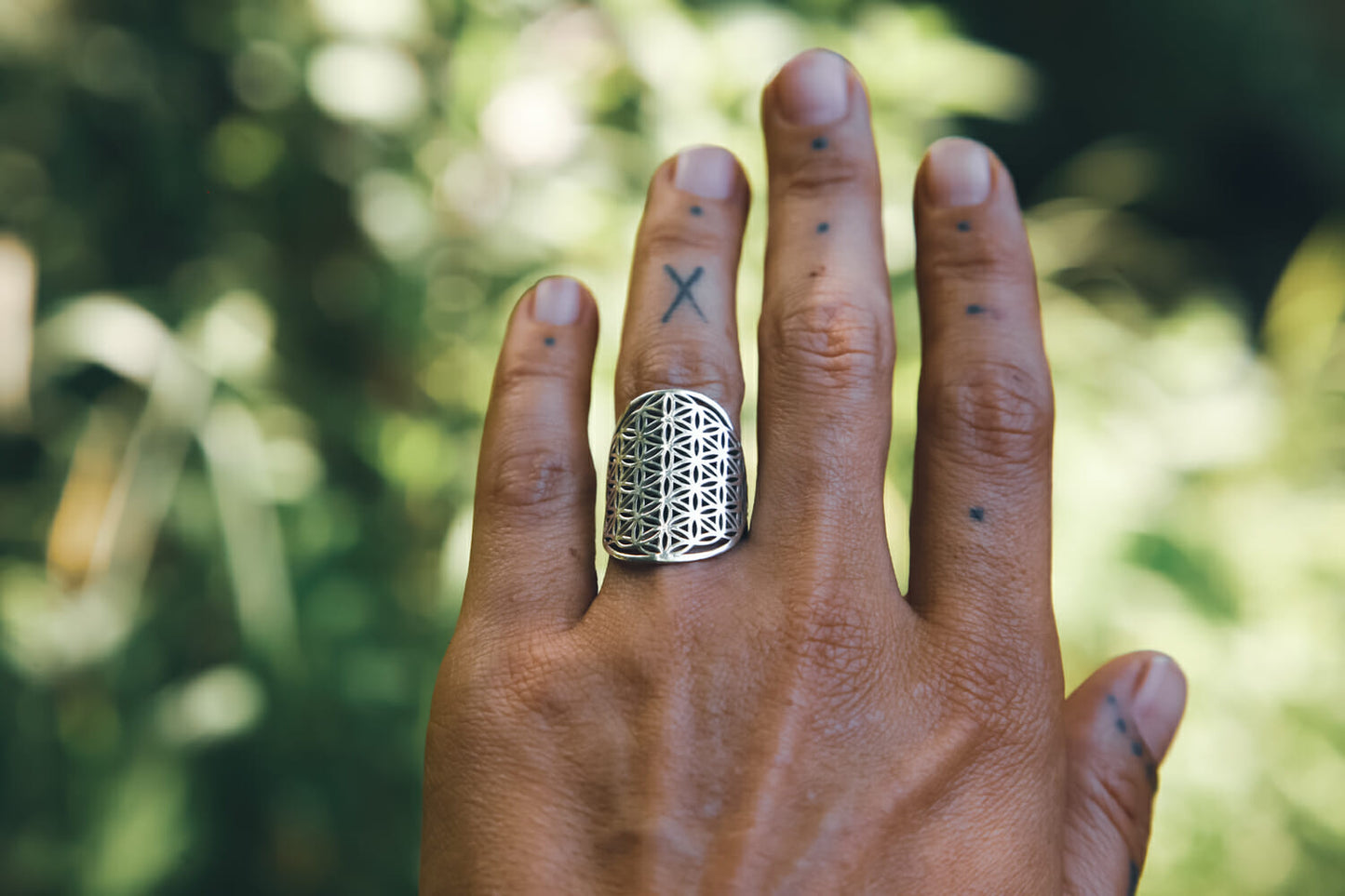 Flower of life ring, silver, handmade from India. It's a great gift for her ! 