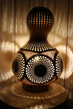 Chargez l&#39;image dans la visionneuse de la galerie, Gourd lamp Switzerland house shades