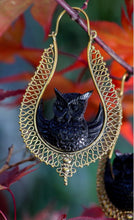 Load image into Gallery viewer, Bali Earrings Owl