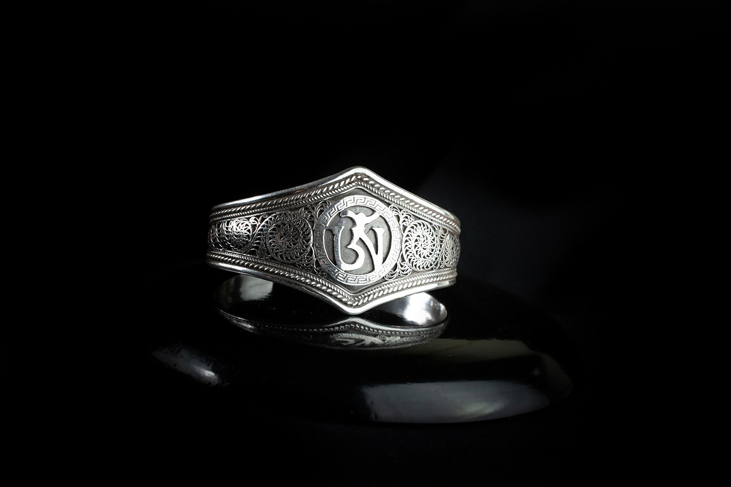 Newari Bracelet VIII - dotisutra