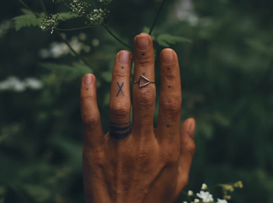 triangle ring geometric jewellery bijoux doti sutra jewellery store handmade unique gift