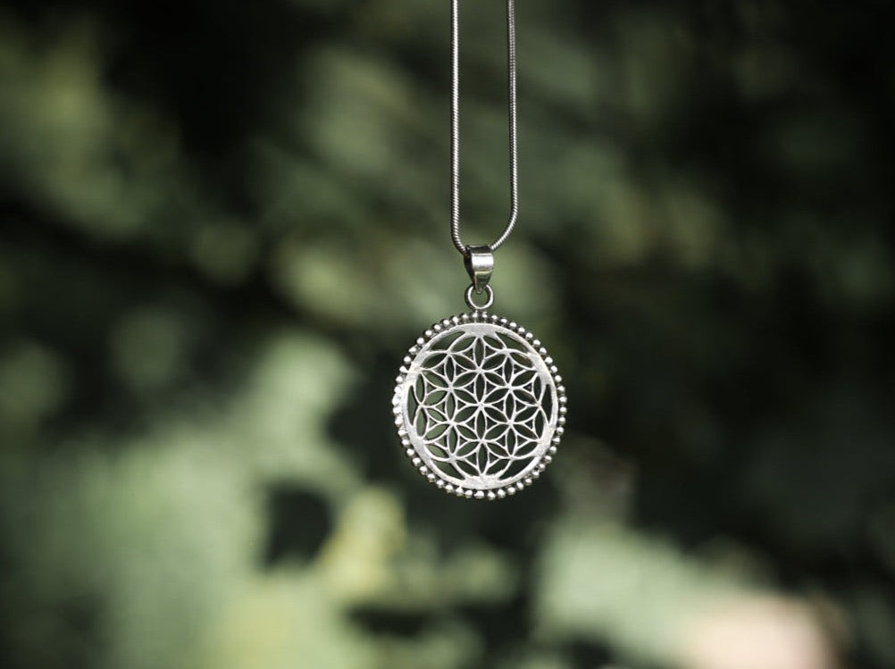 pendant flower of life