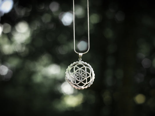 flower of life pendant