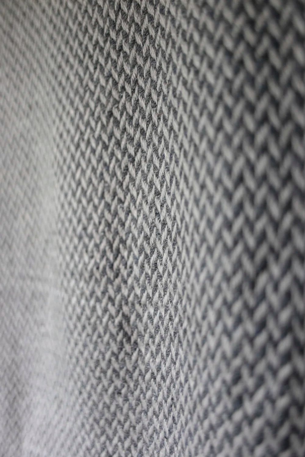 wool shawl, warm shawl, handmade shawl, doti sutra, shawl switzerland